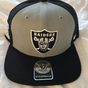 BRAND NEW RAIDERS NFL Silver & Black Unisex HAT/CAP🏈